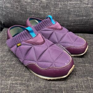 Teva Ember Shoes Size 8 Slip on Purple Quilted Women’s Hiking Slipper